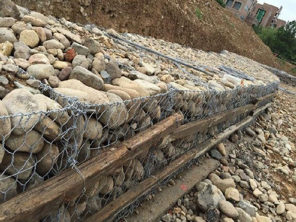 西藏河堤护坡格宾石笼厂家批发